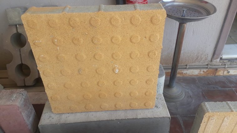 ENGELLİ YÜRÜME KAROSU